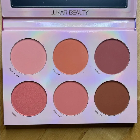 Lunar Beauty Moon Prism Blush Palette and Contour Stick - Picture 2 of 5